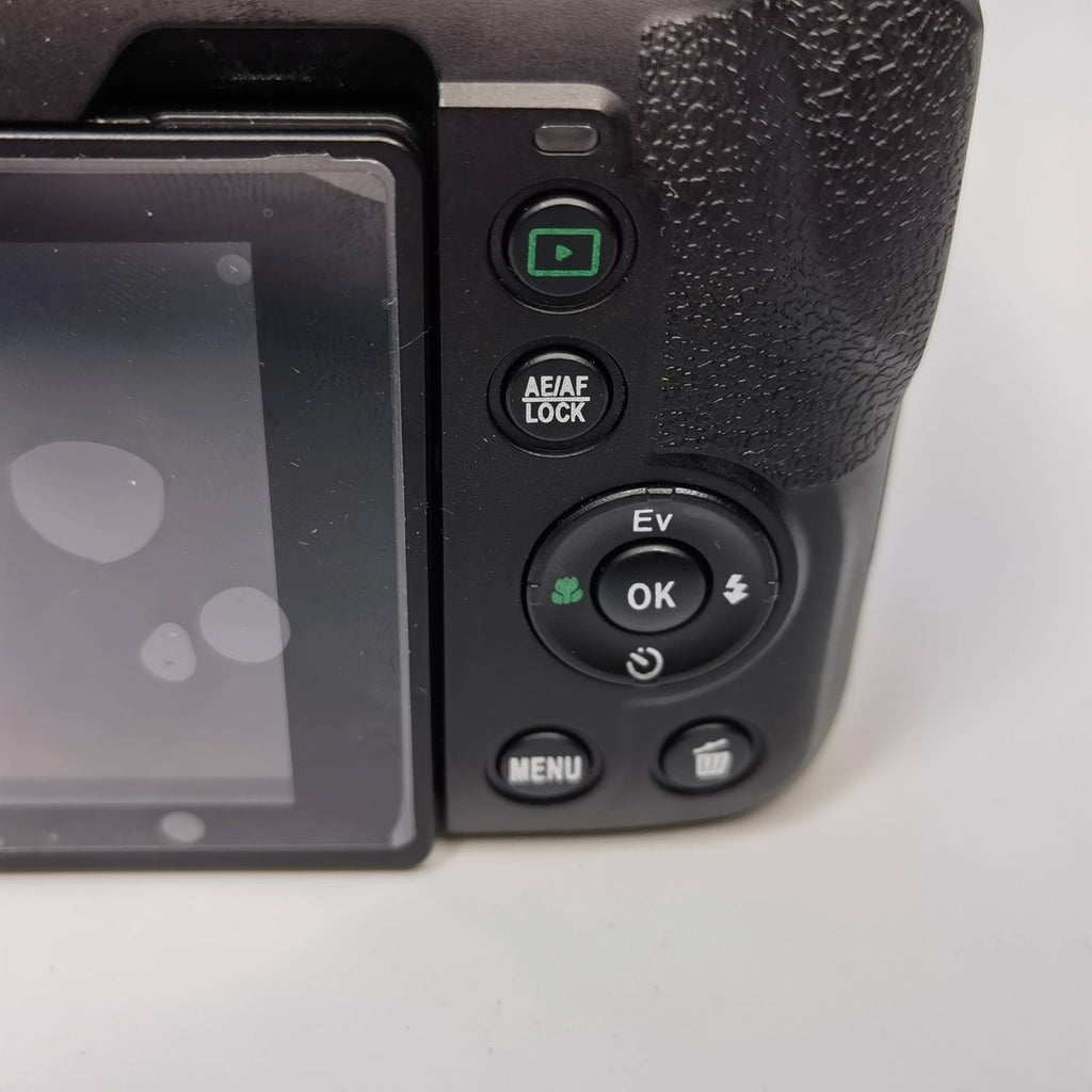 DSLR Digital Camera