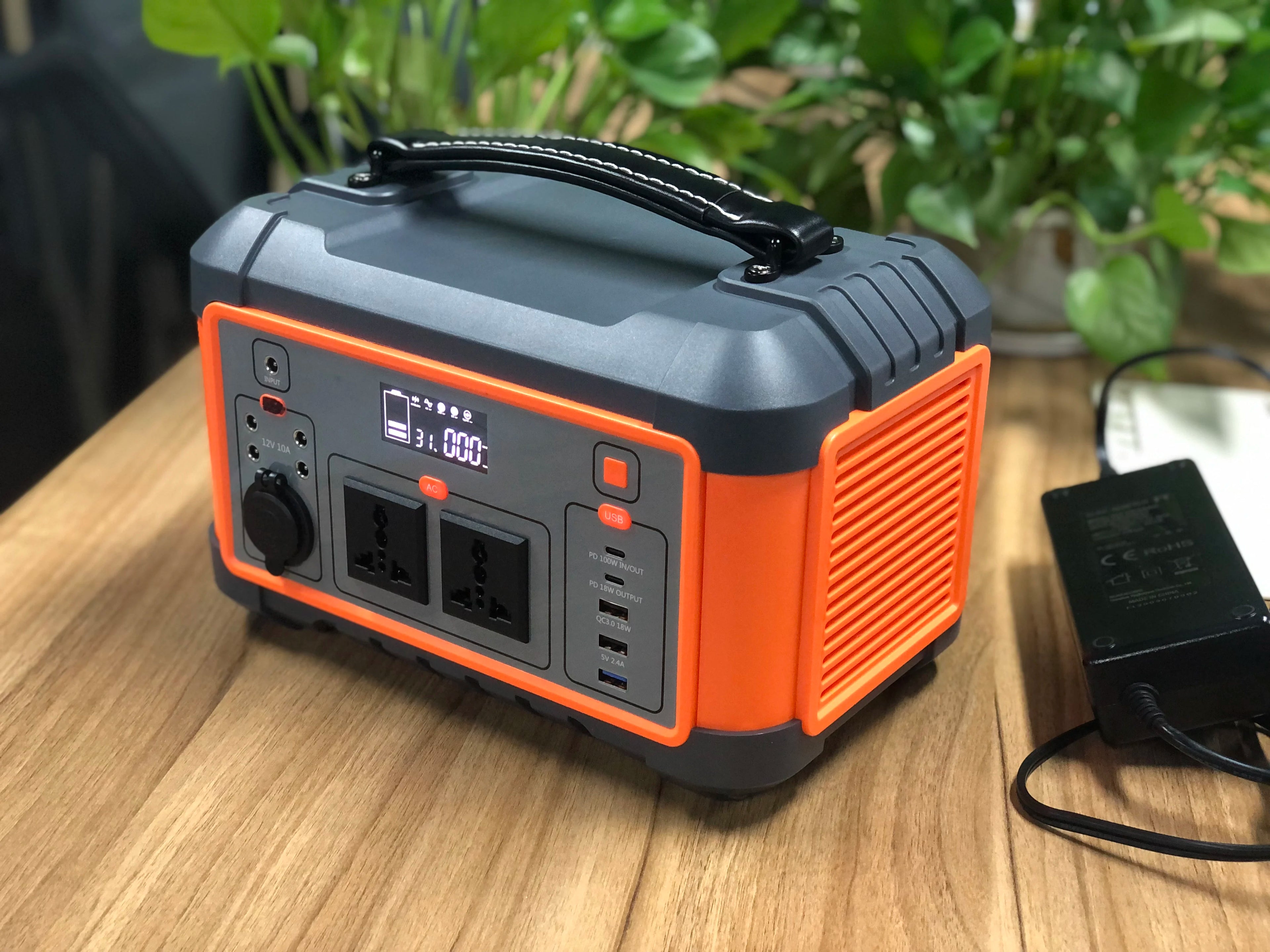 JQB Solar Portable Power Station