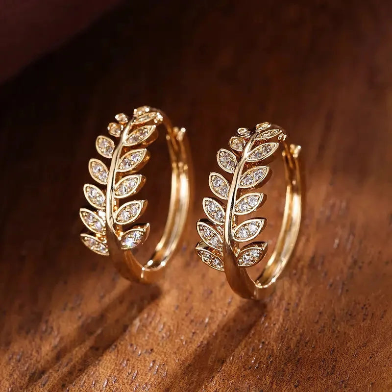 Hoop Earrings Classic Plant Marquise Cut