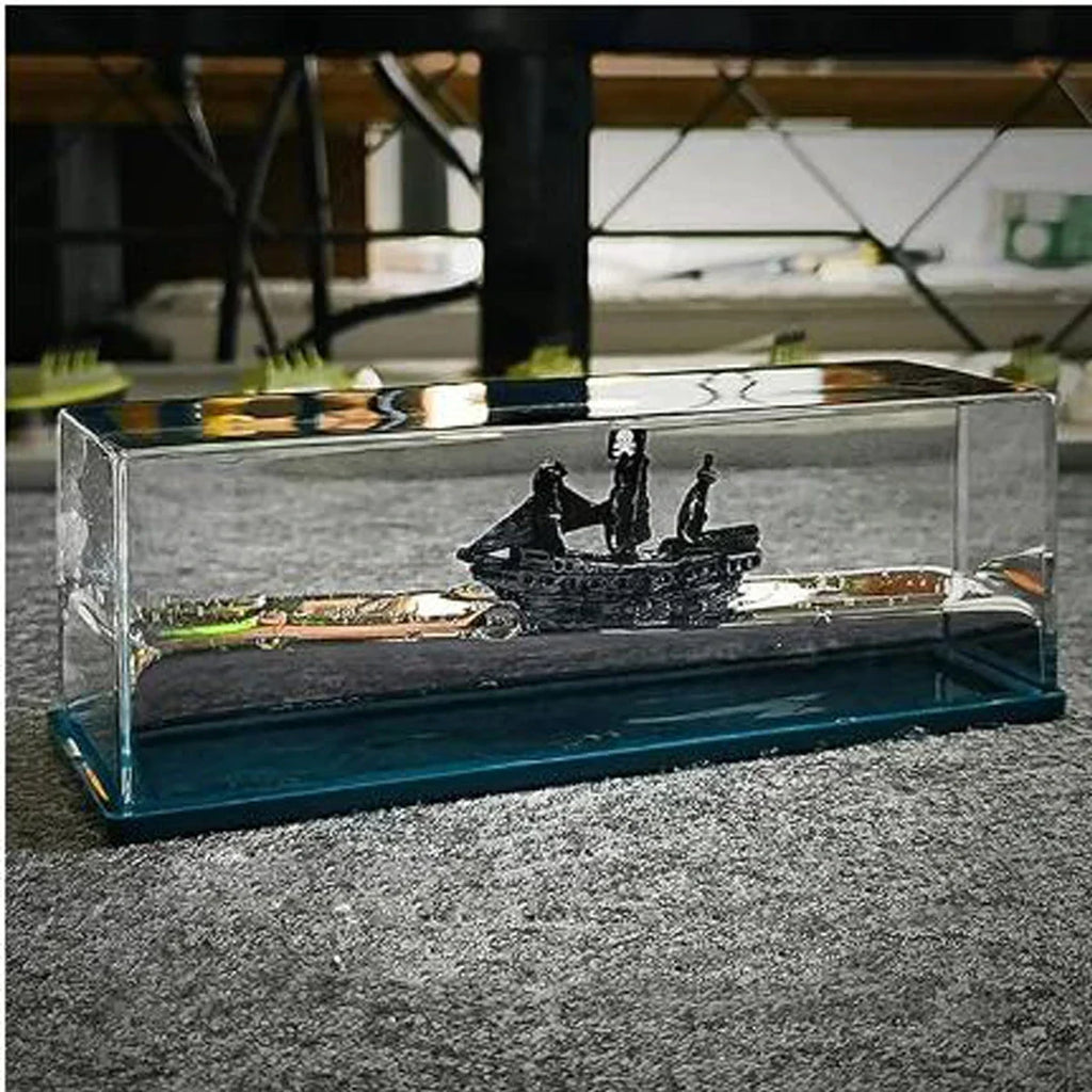 Creative Pirate ship Cruise Ship Fluid Drift Bottle Unsinkable Cruise Ship Toy