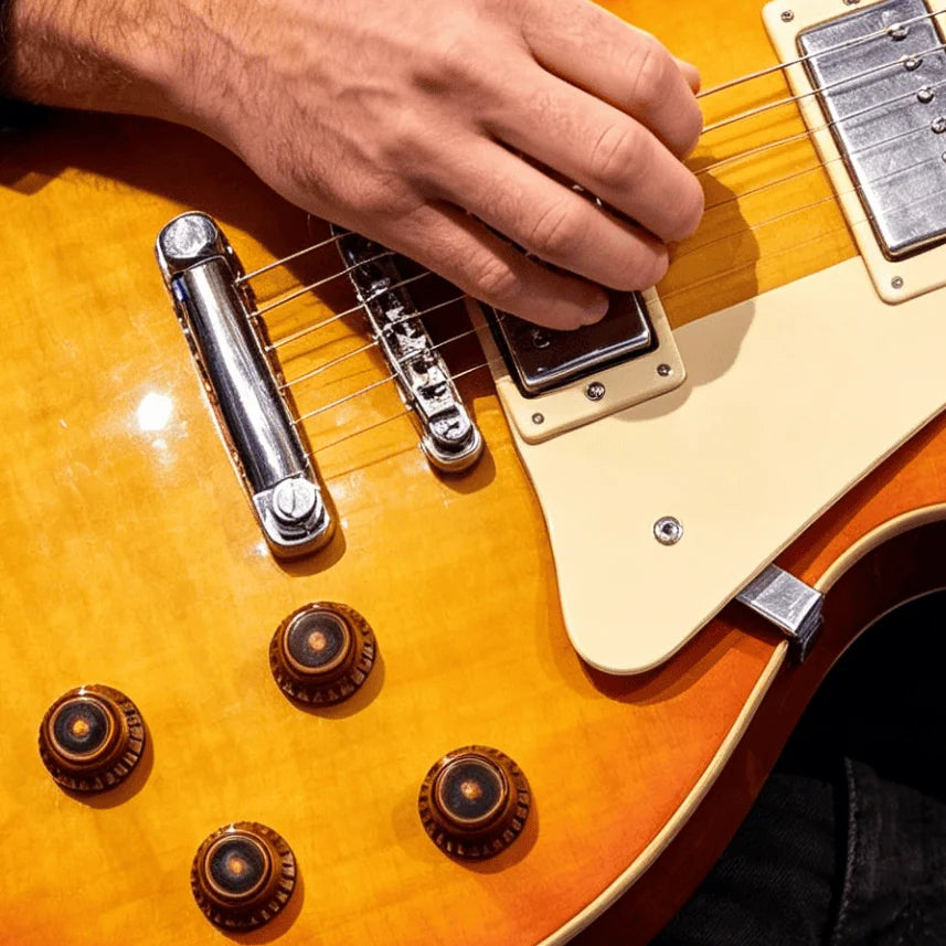Electric Guitar, 39-inch, 6-string, dual-pickup, yellow finish, rosewood fingerboard, mahogany body